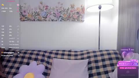 Sara  new account  give me thomb up  Follow me   help me reach 15k followers again   online show from February 6, 12:47 am