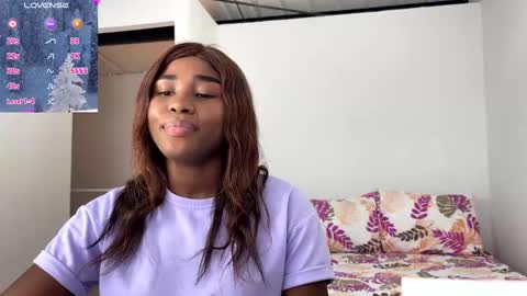 Sara online show from December 6, 10:07 pm