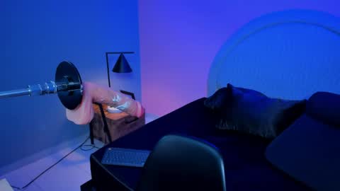 Sara  online show from March 14, 9:27 pm