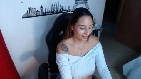 SARA online show from June 16, 3:13 pm