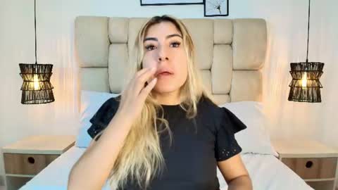 sarablonde_t online show from June 28, 5:30 pm