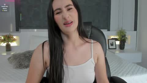  Sara Gomez  online show from April 5, 3:00 pm