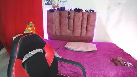 saragonz online show from February 12, 5:25 pm