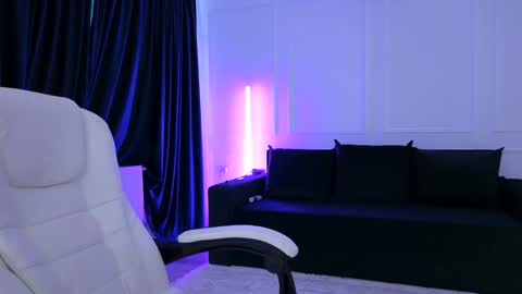 sarah l0v3 online show from February 9, 6:37 am