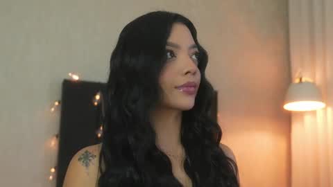       online show from April 17, 10:34 pm