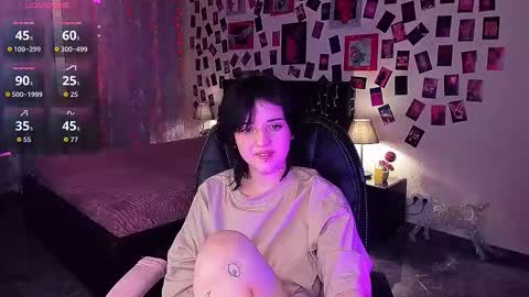 Sarah online show from March 10, 10:19 am