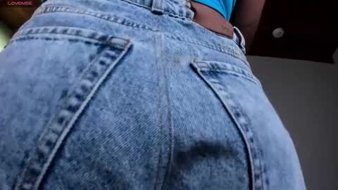 Sarah  independent model online show from December 3, 4:04 am