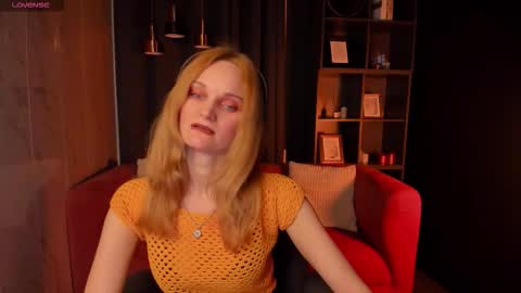 Sara online show from March 12, 1:36 pm