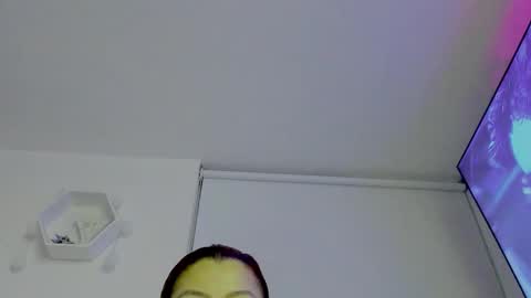 Snapshot of saray2312 chatting on September 19, 11:37 pm Saray  online show from September 19, 11:37 pm