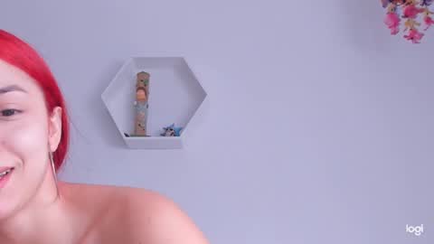 Snapshot of saray2312 chatting on December 30, 8:25 pm Saray  online show from December 30, 8:25 pm