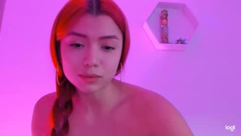 Snapshot of saray2312 chatting on January 22, 11:11 pm Saray  online show from January 22, 11:11 pm