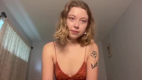 Saria the Nymph online show from December 17, 6:53 pm