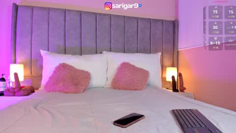 Sara Garcia online show from December 23, 1:24 pm