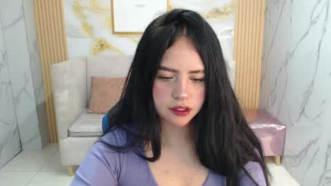 Sara  online show from April 6, 8:21 pm