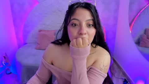 Sara online show from March 9, 4:04 am