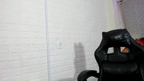 Sary  online show from April 9, 11:26 am