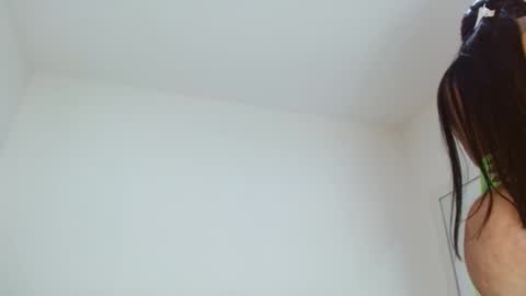 Sasha Creamy online show from November 29, 5:33 am