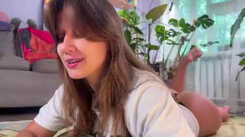 Alexandra Sasha in short online show from July 10, 6:47 am
