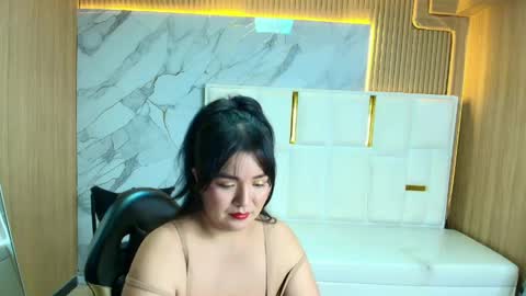 Sasha online show from April 18, 8:20 pm