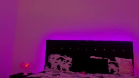 Snapshot of sashachase chatting on October 20, 4:48 am   Sasha   online show from October 20, 4:48 am