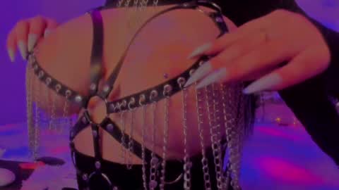 Snapshot of sashachase chatting on February 2, 2:38 am   Sasha   online show from February 2, 2:38 am