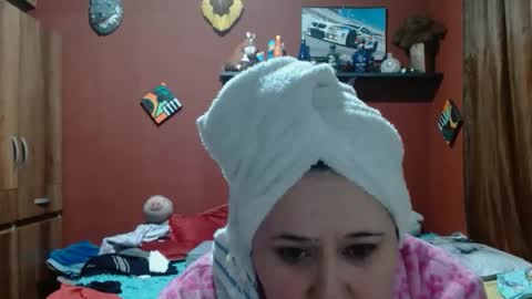 S A S H A R O S E online show from February 13, 12:29 pm