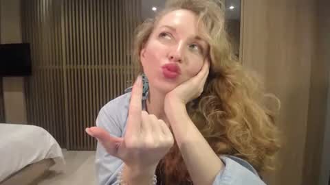 Sasha online show from October 29, 1:47 pm