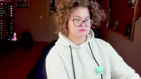 Snapshot of sashy_way chatting on January 28, 4:19 pm .Alexandra online show from January 28, 4:19 pm