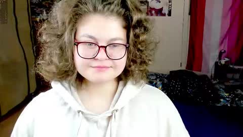 Snapshot of sashy_way chatting on October 23, 9:15 am .Alexandra online show from October 23, 9:15 am