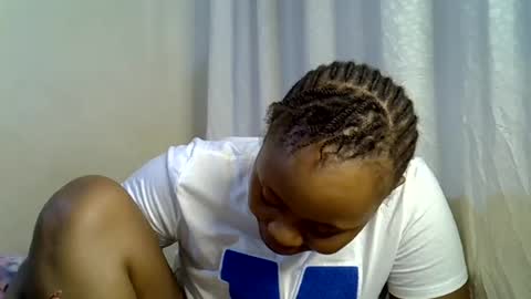 sassy_bella online show from July 25, 12:45 pm
