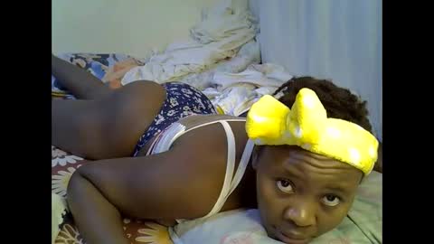 sassy_bella online show from September 9, 11:15 pm