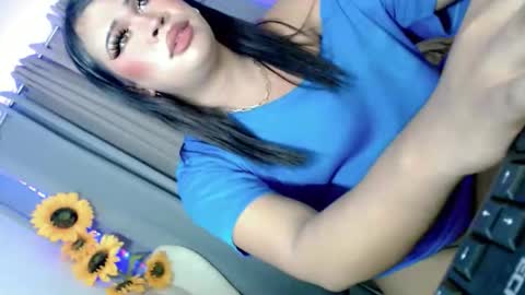 sassy_tinaxx online show from November 25, 4:20 pm