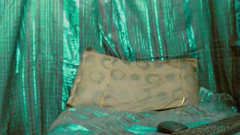 sassyxindian online show from April 18, 7:58 pm