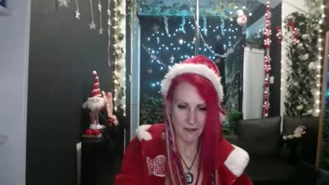 SaucySky online show from December 14, 10:26 pm