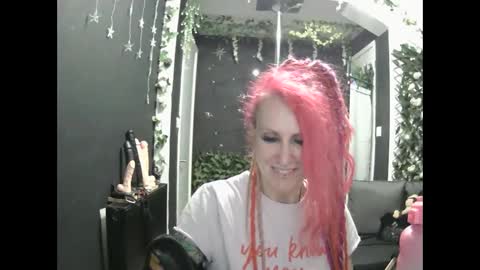 SaucySky online show from January 17, 12:40 am