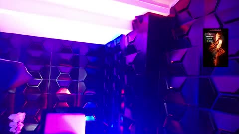 lilith online show from April 18, 4:04 am