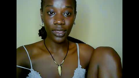 savagetonguee online show from April 19, 3:34 pm