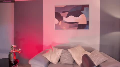 S a v a n n a h  online show from February 27, 1:07 pm