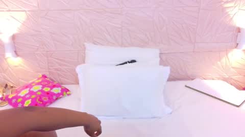 savory_pussy18 online show from November 18, 2:51 pm