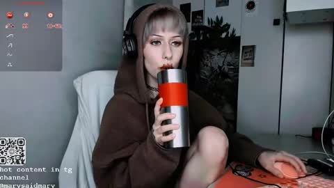 pronoun she. name Mary. age 21. online show from September 25, 1:15 am