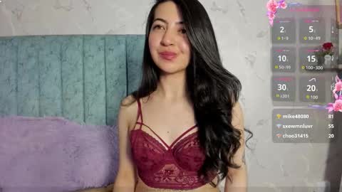 Saya Amaretto  online show from November 30, 12:15 am