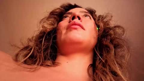 Venus online show from January 8, 5:50 pm