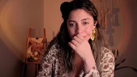 Venus online show from November 18, 4:19 pm