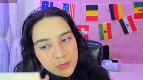scarlet_hans online show from June 27, 12:22 pm