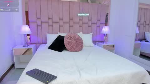 Scarlet online show from November 21, 8:55 pm