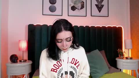 Scarleth online show from May 22, 11:36 pm