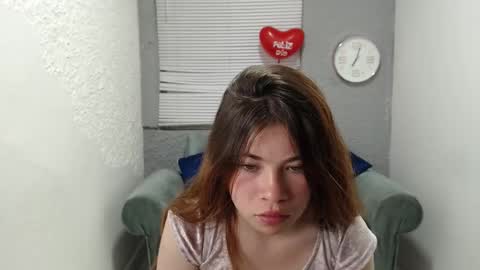 Snapshot of scarlethsexy69 chatting on September 26, 1:31 pm scarlethsexy69 online show from September 26, 1:31 pm
