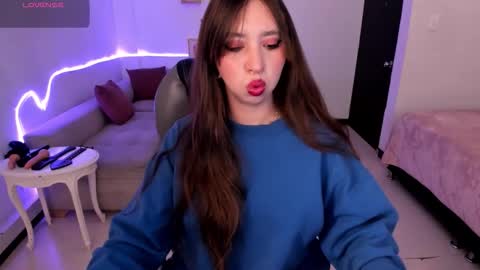 Scarlett online show from November 3, 11:36 am