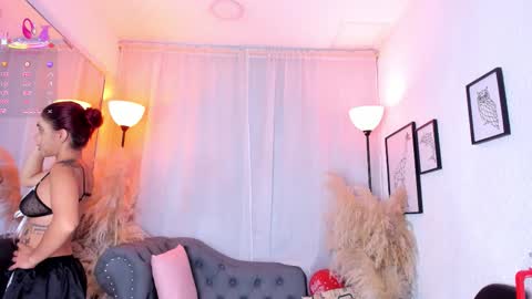 Scarlett Johs online show from October 10, 12:10 pm