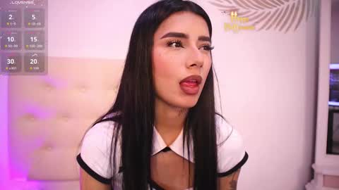 Lauren Scarlett online show from November 4, 7:52 pm